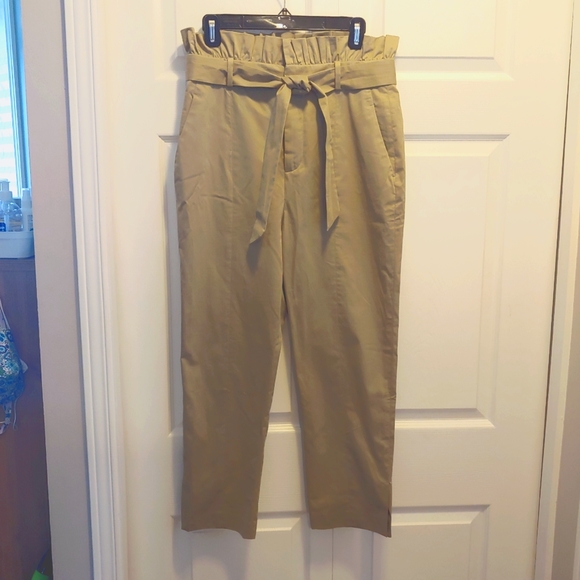 NWT ZARA Paperbag High Waisted Trouser Cropped Pants/Capris - Picture 1 of 6